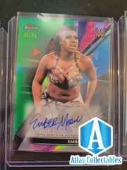 2021 WWE TOPPS FINEST EMBER MOON GREEN FINEST ROSTER AUTO /99