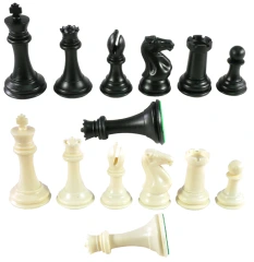 Chess Pieces: 4