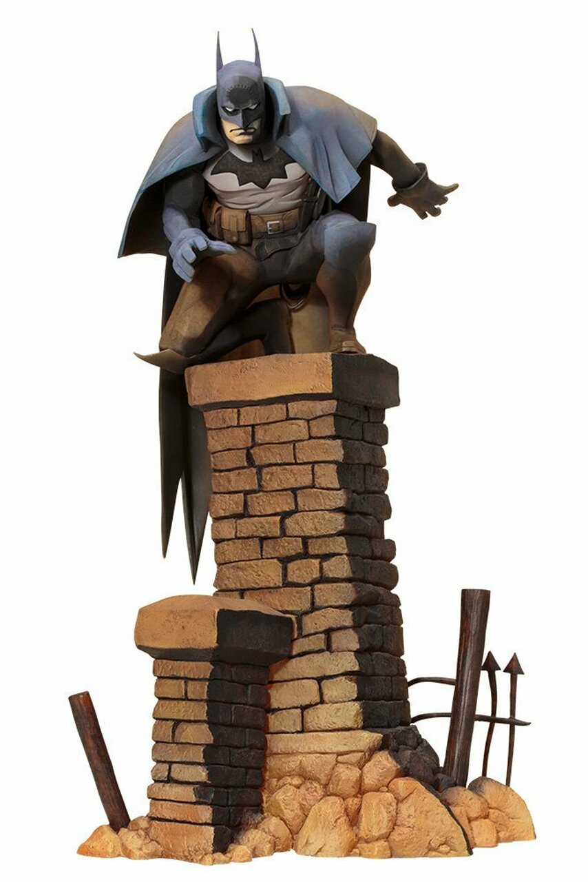 Gotham by Gaslight ARTFX+ Statue - Batman