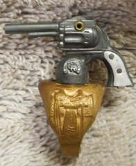 Lone Ranger Six Shooter Gun Ring © 1947 General Mills
