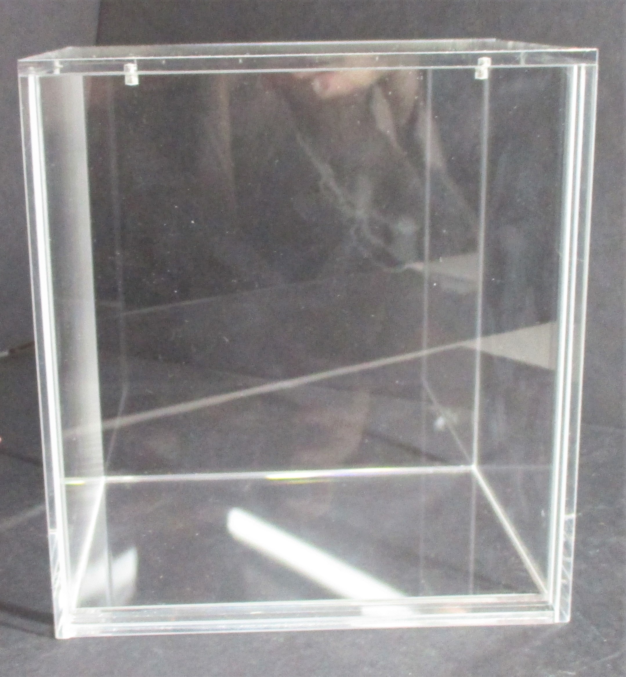 5x Flesh and Blood Starter Box  Acrylic Display Guard (60002)