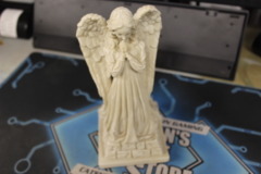 Angel Statue: Praying