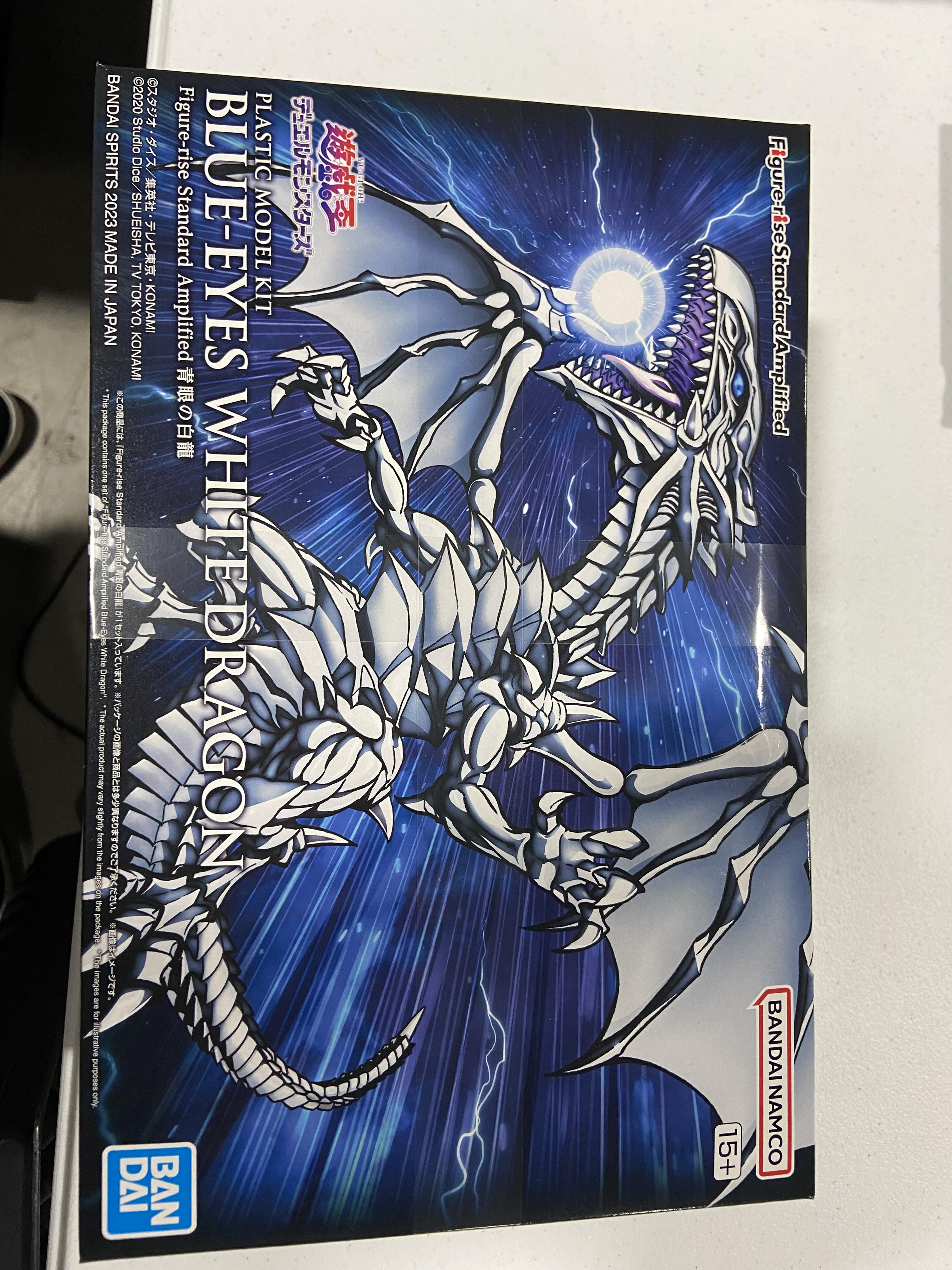 Blue-Eyes White Dragon Model Kit Bandai